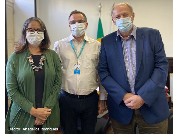 Produtor inglês, Chris Pickard visita o MIS RJ