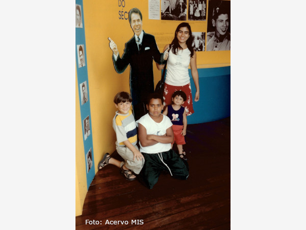 MIS RJ HOMENAGEOU SILVIO SANTOS, O MAIOR COMUNICADOR DO SÉCULO, COM UMA EXPOSIÇÃO INESQUECÍVEL!