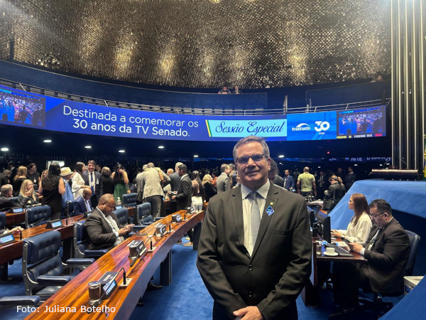 Presidente da F.MIS participa de sessão especial no Senado em celebração aos 30 anos da TV Senado