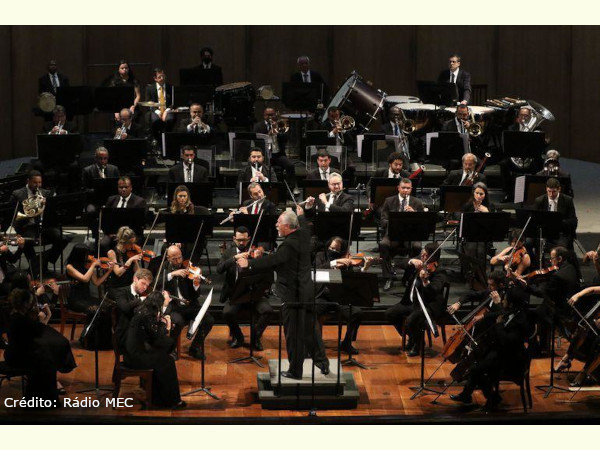 EVENTO NO THEATRO MUNICIPAL CELEBRA A PRIMEIRA TRANSMISSÃO DE RÁDIO NO BRASIL