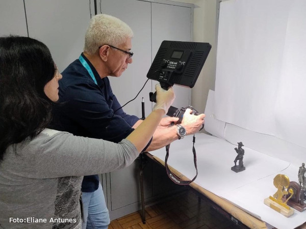 F.MIS realiza inventário completo do acervo, que já soma quase 1 milhão de itens